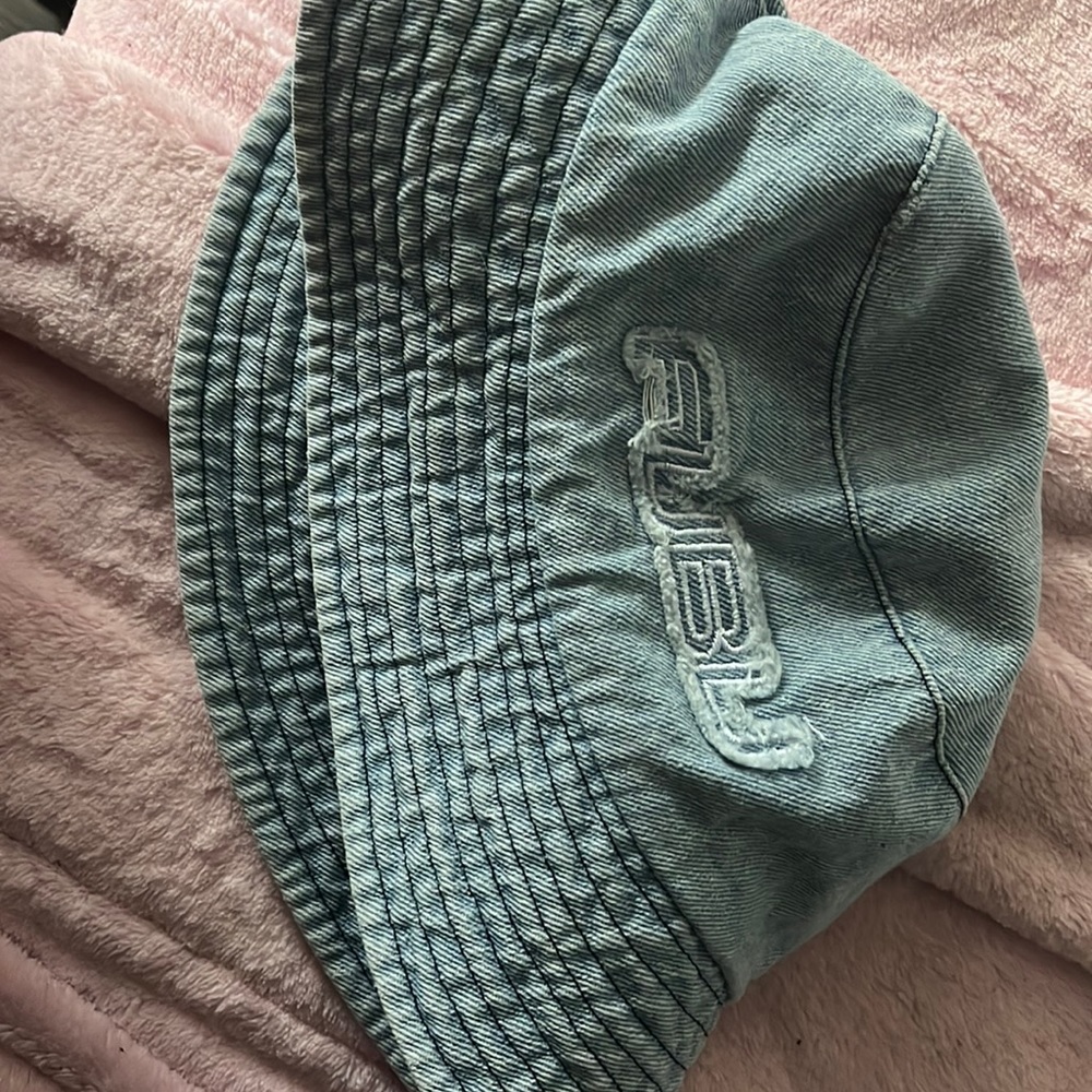 Forever 21 x FUBU NWOT